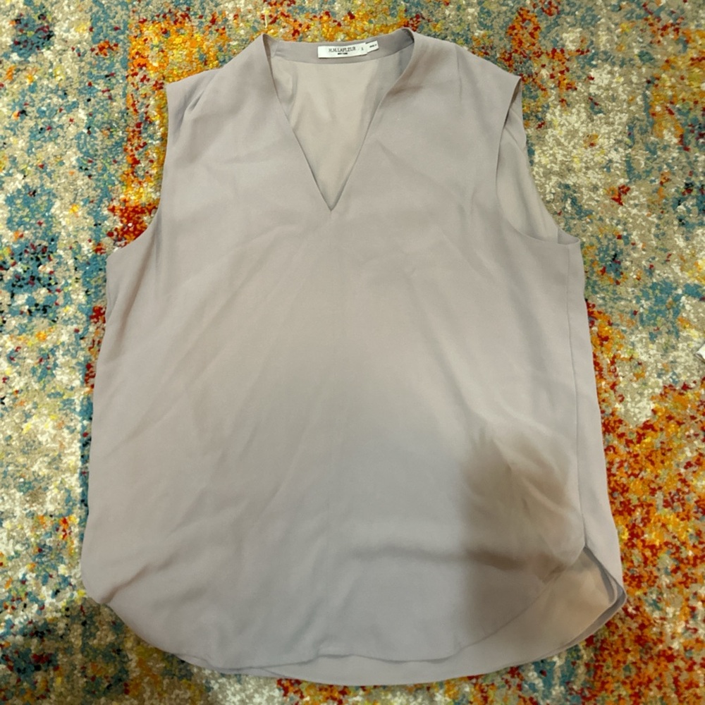 Muted Lilac V-Neck Blouse